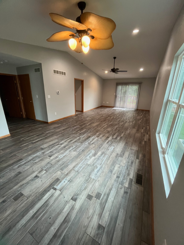 1841B Cypress Dr #B - Photo 3 of 9