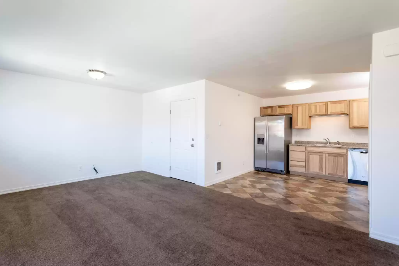 4 Diane Rd #3 - Photo 3 of 13