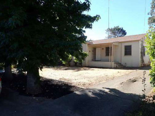 14486 Oak Place - Photo 3 of 5