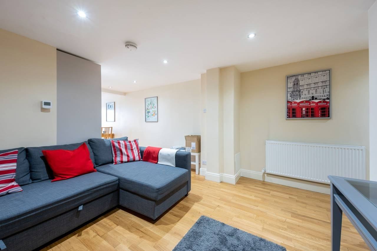 1031 Stonegate Road, Unit B - Photo 2 of 10