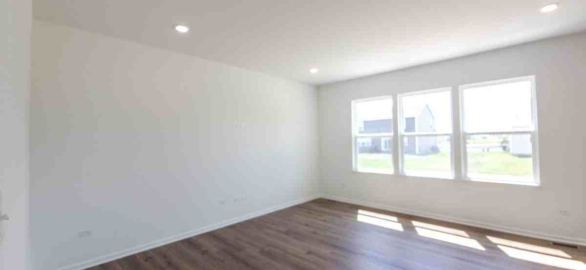 8487 Redmond Street - Photo 7 of 23