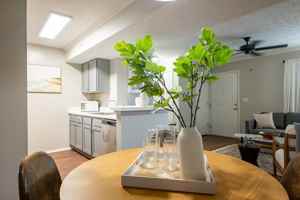 featured image of 135 Hambleton Rd