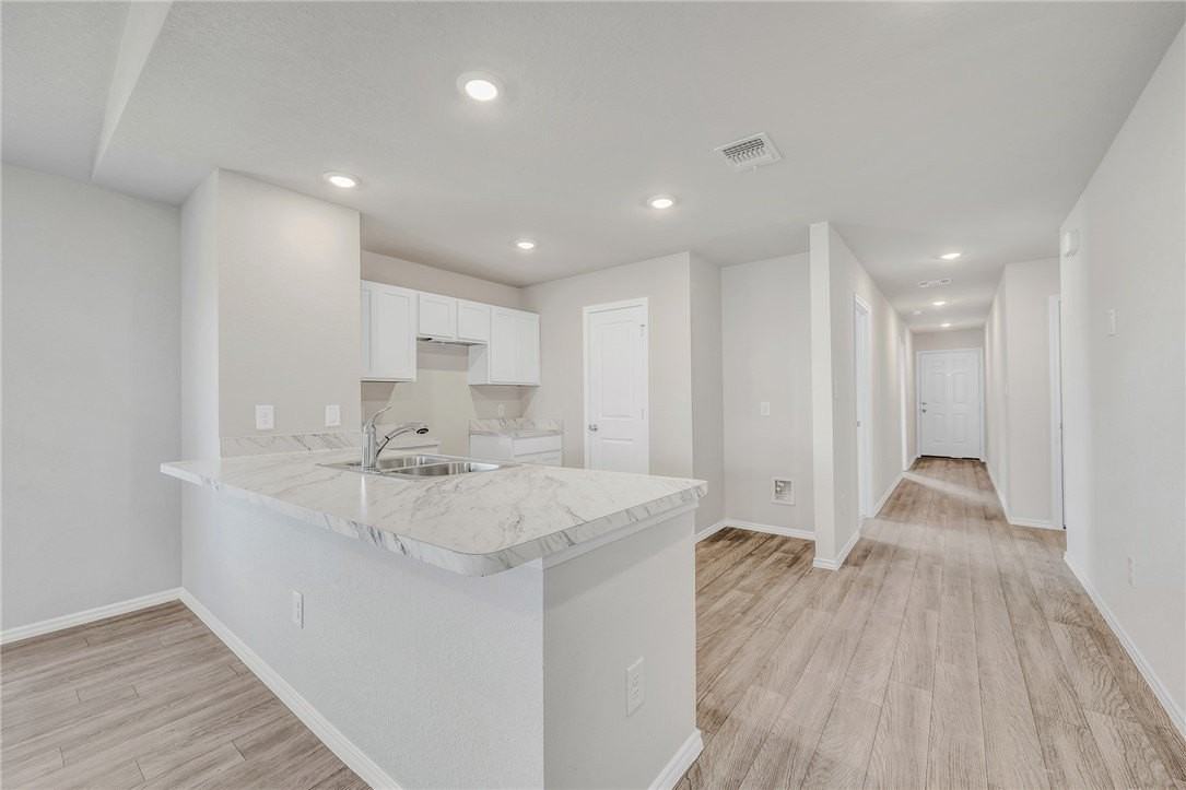 3501 Rebecca Drive - Photo 5 of 18