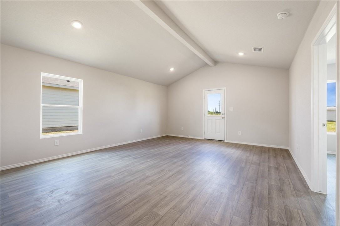 3505 Rebecca Dr - Photo 7 of 15