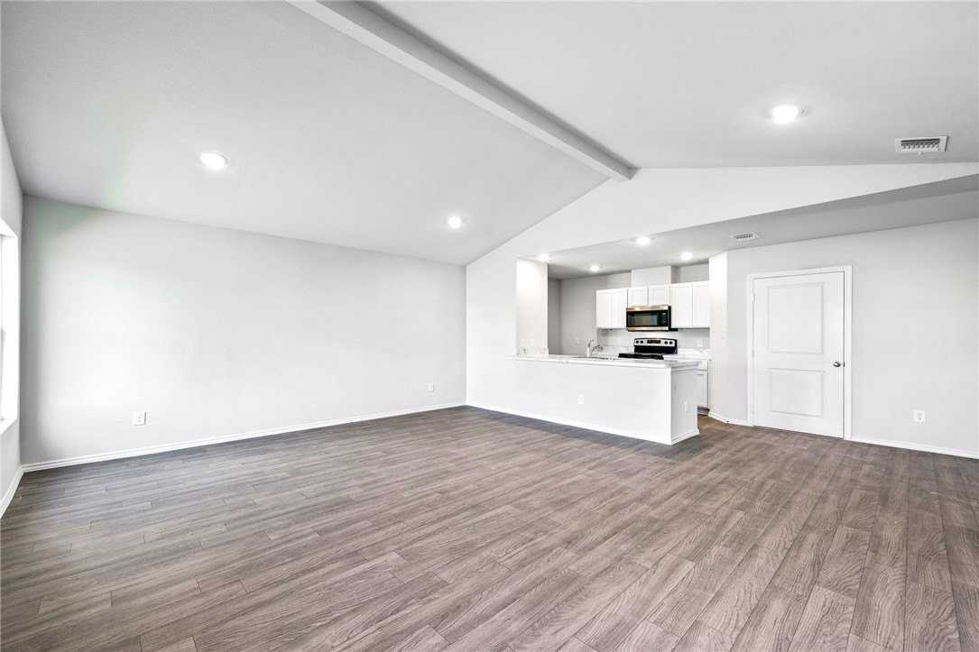 3601 Rebecca Dr - Photo 4 of 24