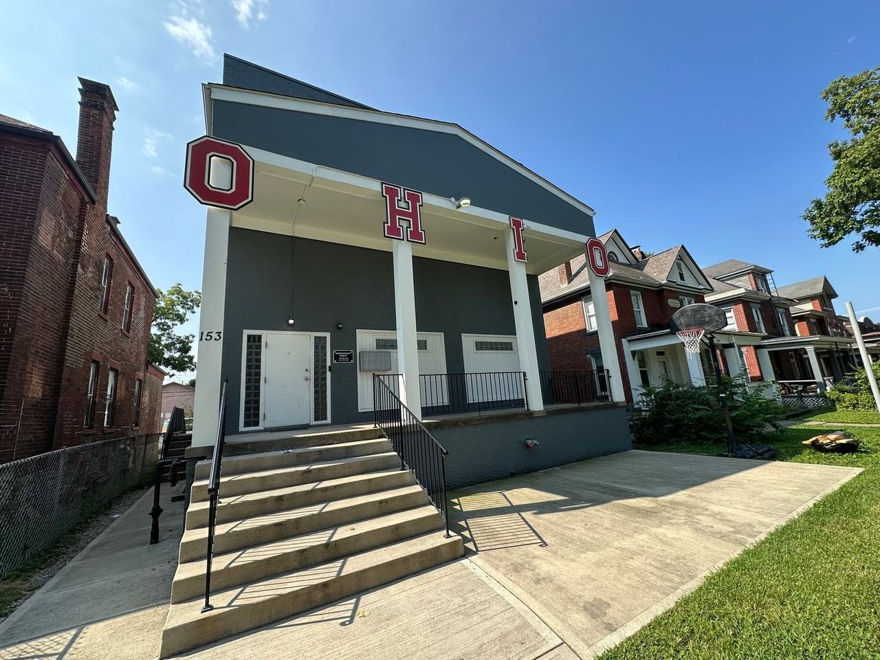 153 E 12th Ave - Photo 2 of 50