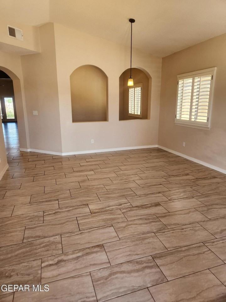 4001 Tuscany Hills Pl - Photo 5 of 32