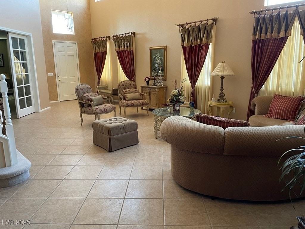 170 Arches Ct - Photo 4 of 45