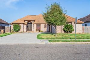 featured image of 3818 Oregon Dr