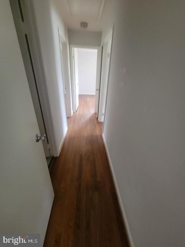 7063 Wolftree Lane - Photo 5 of 29