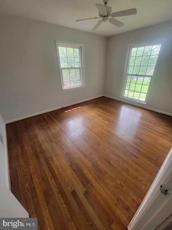 7063 Wolftree Lane - Photo 6 of 29