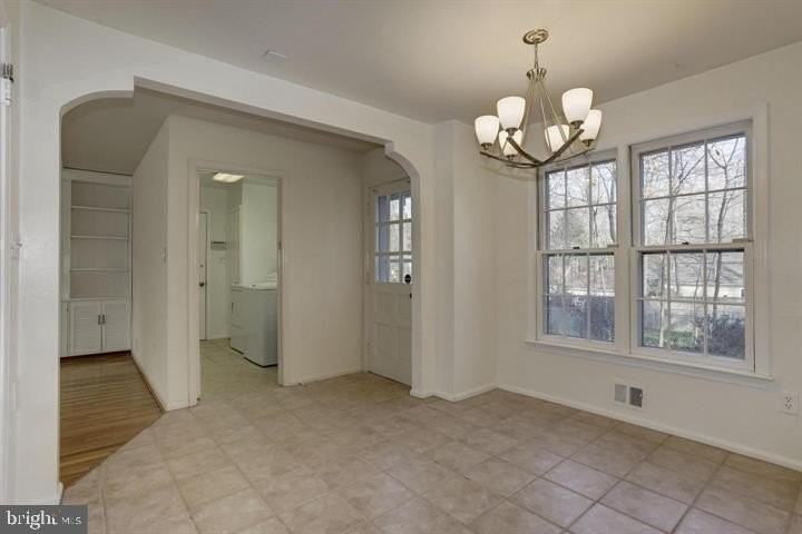 10805 Kirkwall Terrace - Photo 4 of 35