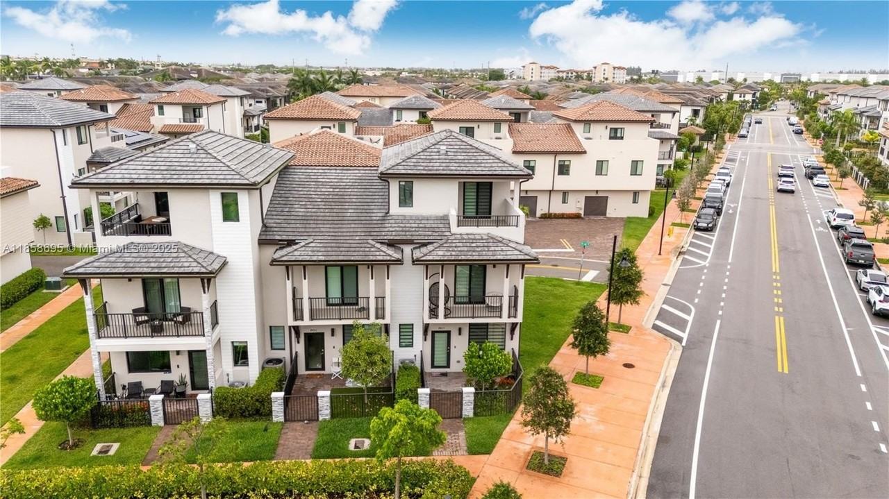 4413 Nw 83rd Path #1 - Photo 4 of 50