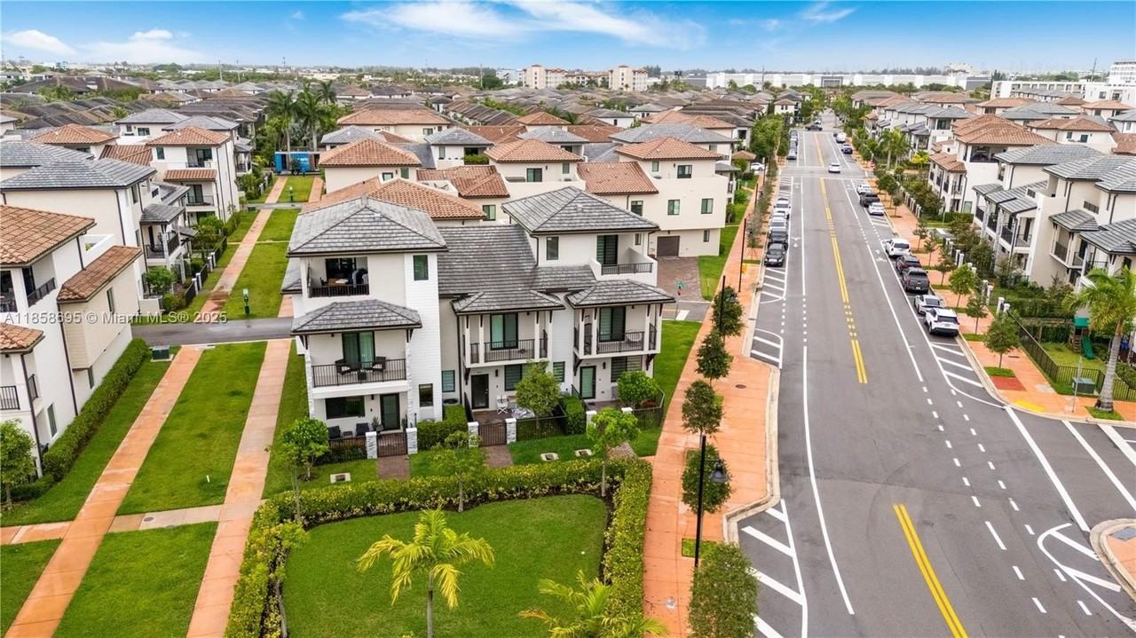 4413 Nw 83rd Path #1 - Photo 7 of 50