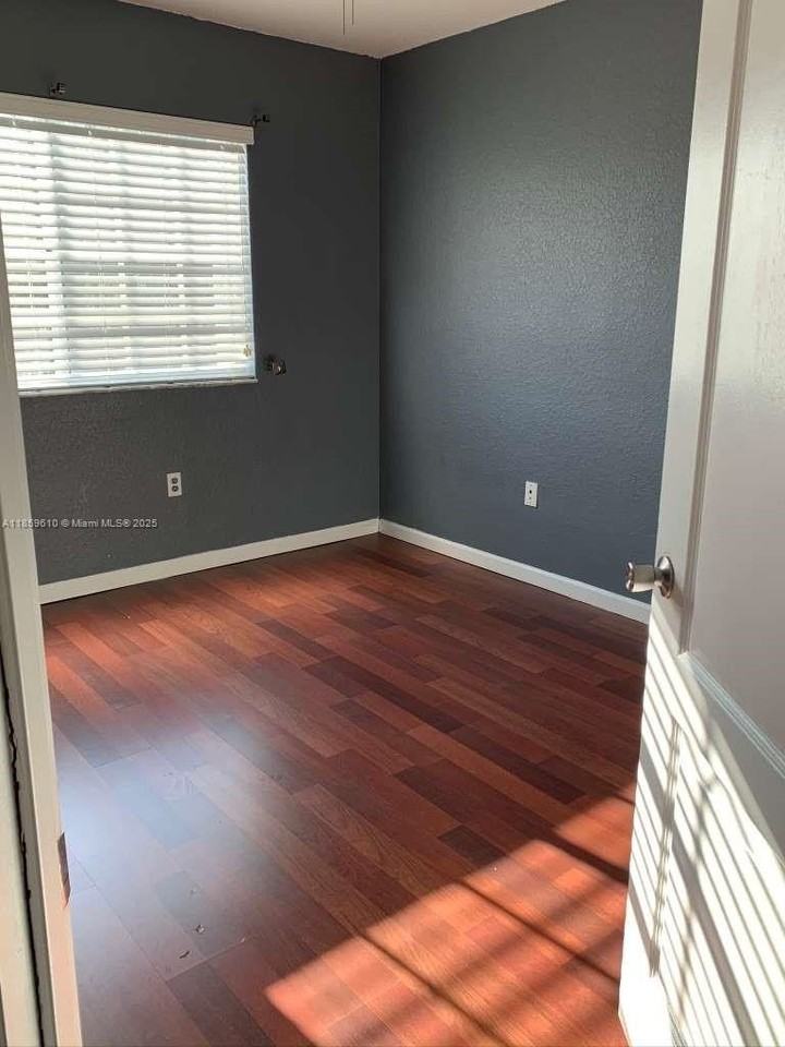 27321 Sw 140th Ct - Photo 7 of 13