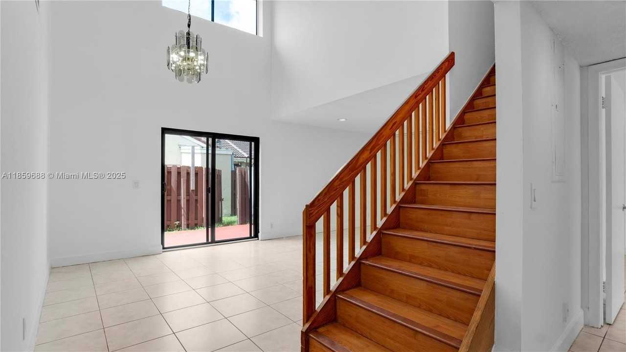 6460 Nw 170th Ter #6460 - Photo 5 of 39