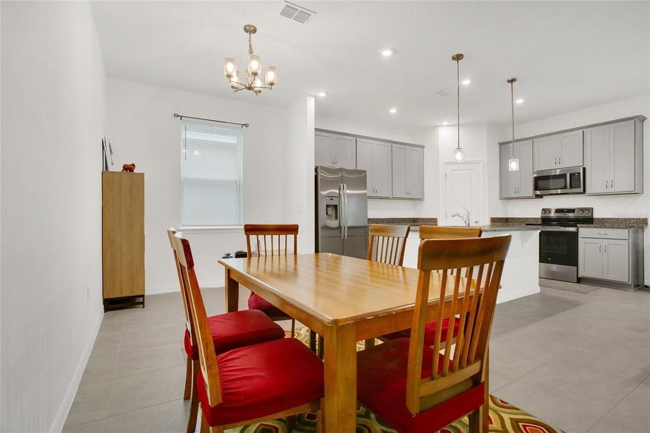 1838 Blue Lagoon Cir - Photo 6 of 31