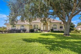 482 W Fenway Dr - Photo 1 of 1