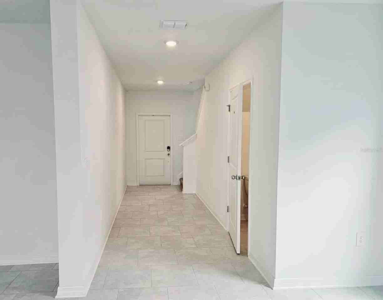 1454 Austin Ter - Photo 7 of 30