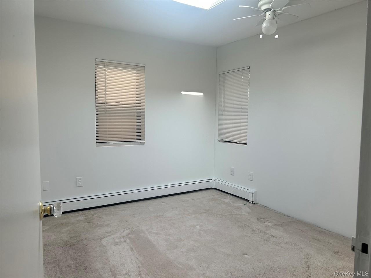 475 W Broadway - Photo 5 of 14