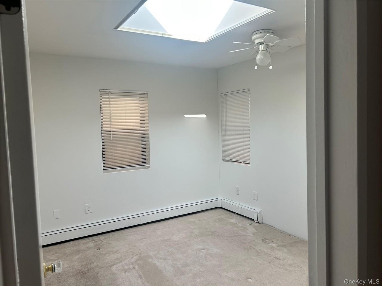 475 W Broadway - Photo 6 of 14