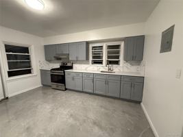 featured image of 8463 161st St