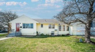 2 Ferndale Dr - Photo 1 of 1