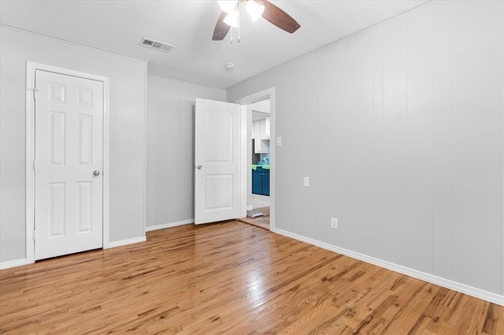 2801 S Hills Ave - Photo 7 of 22