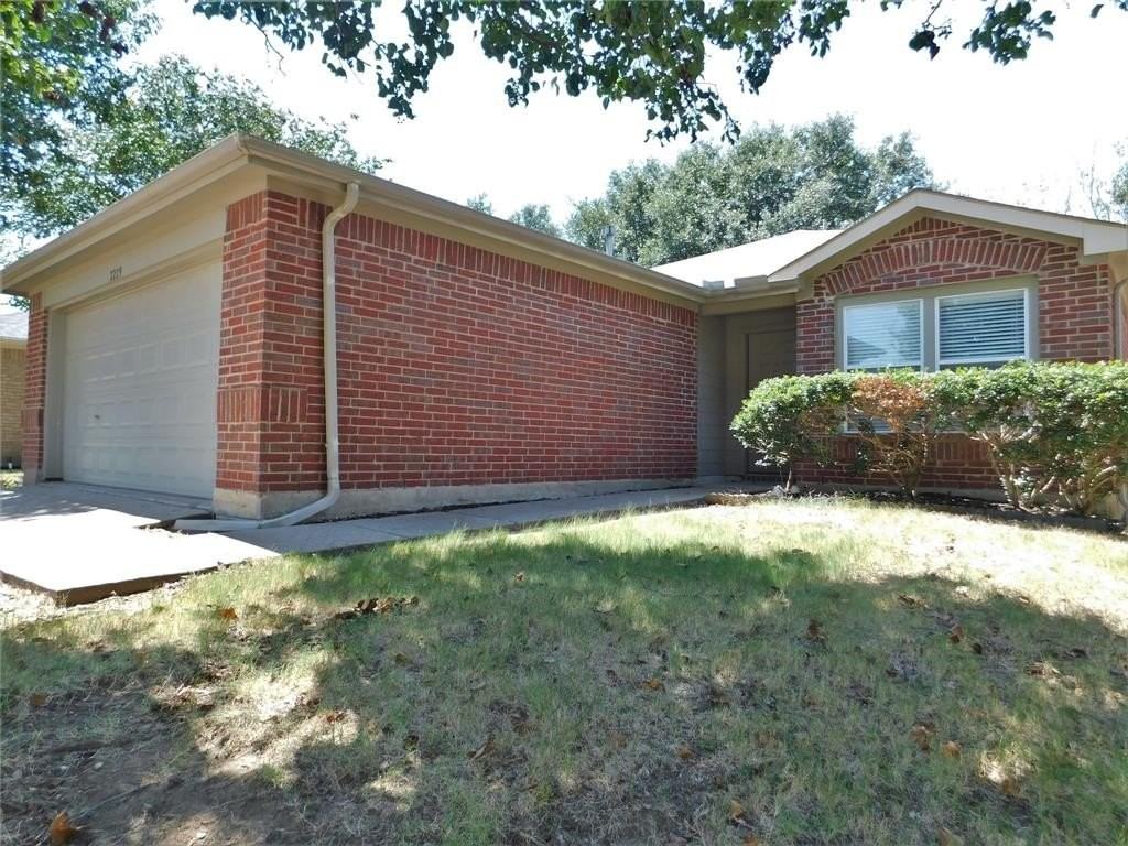 2229 Northway - Photo 4 of 26