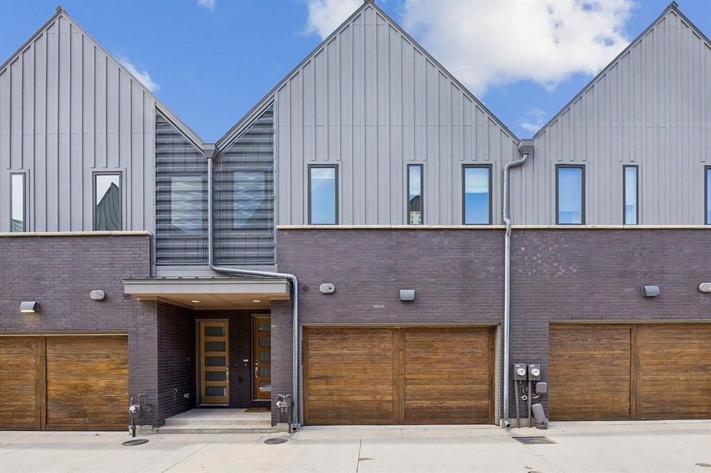 3943 Bowie Ln - Photo 2 of 30