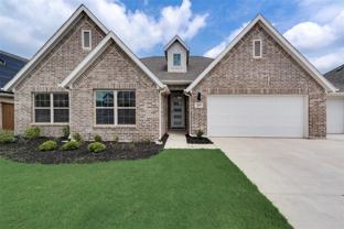 243 Frio Dr - Photo 1 of 1