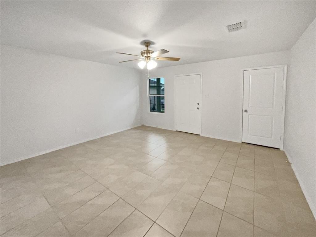 6267 Unbridled Dr - Photo 6 of 17