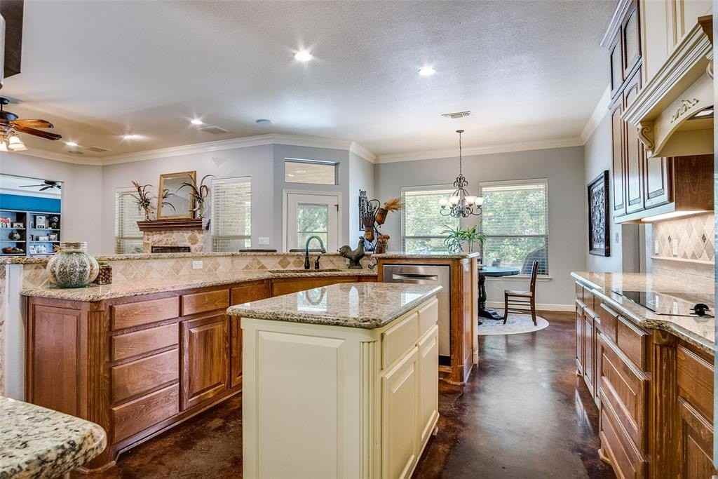 6316 Prospect Hill Dr - Photo 6 of 25