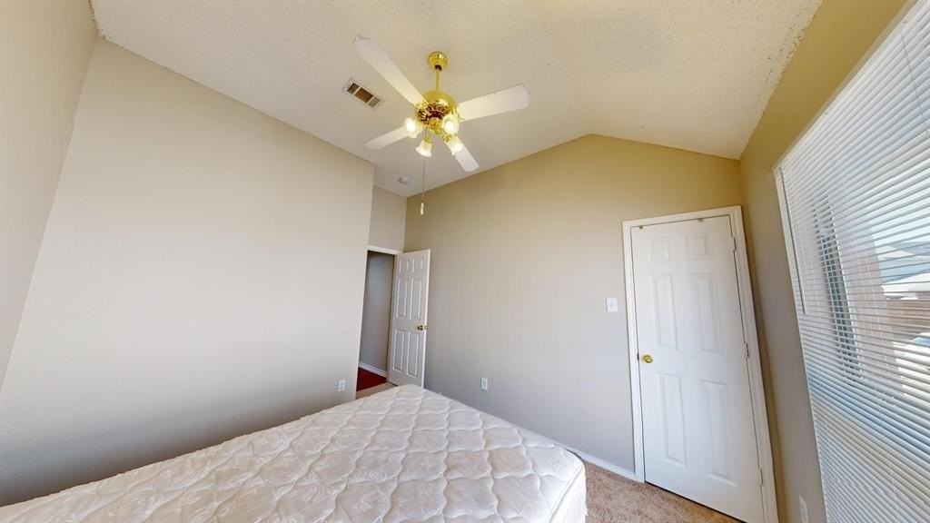 7812 Silver Sage Dr - Photo 5 of 39