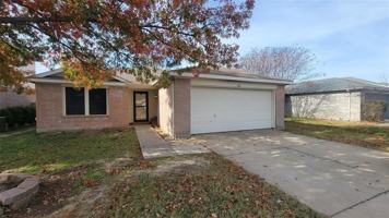 featured image of 906 Post Oak Trl