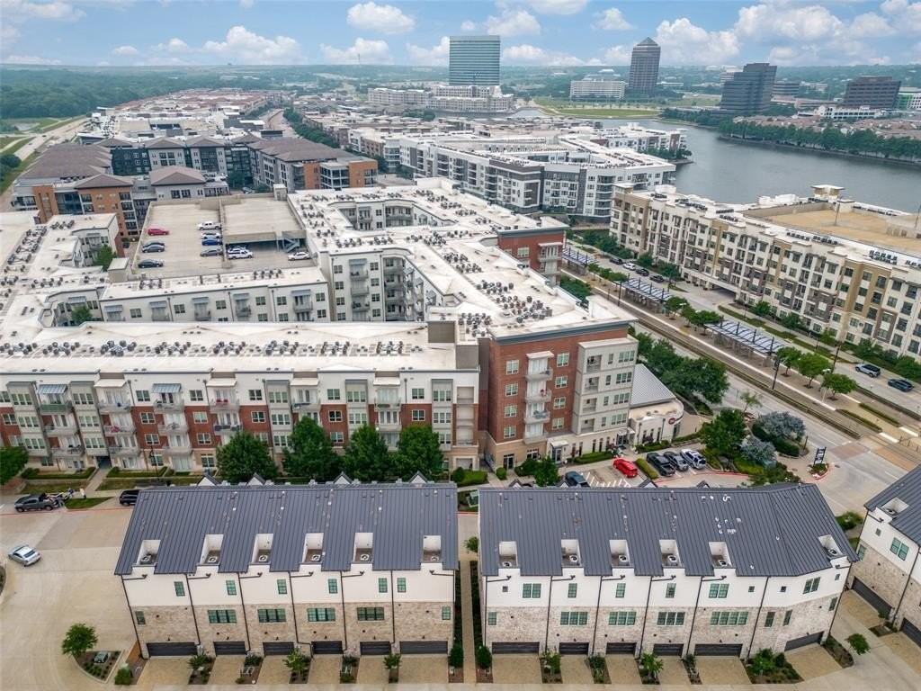 614 Dalton Ln - Photo 3 of 26