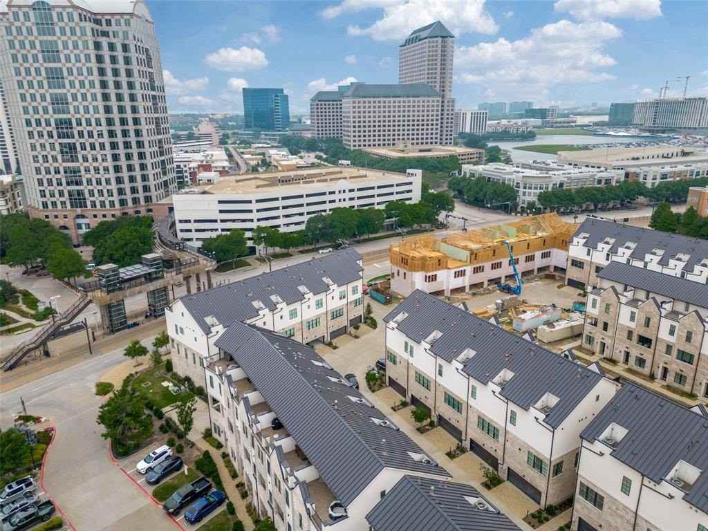 614 Dalton Ln - Photo 4 of 26