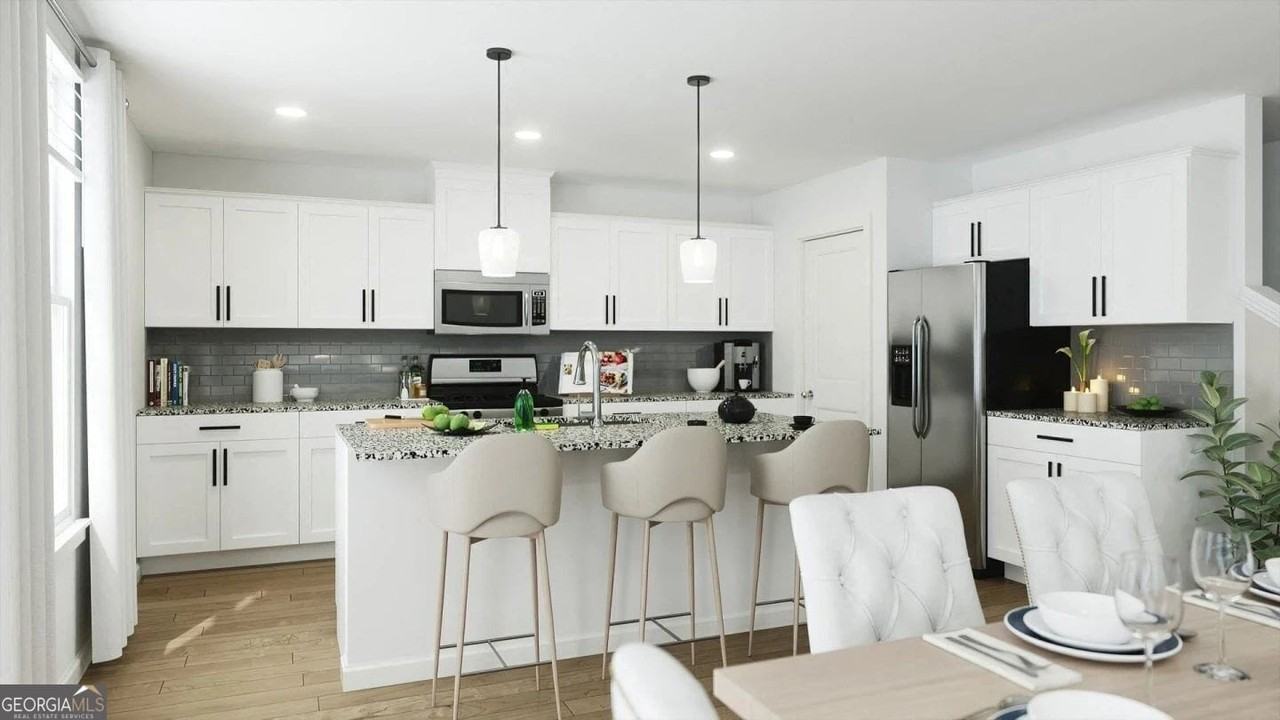 2309 Derrick Dr - Photo 2 of 4