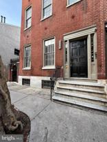 919 Pine St #1R - Photo 1 of 1