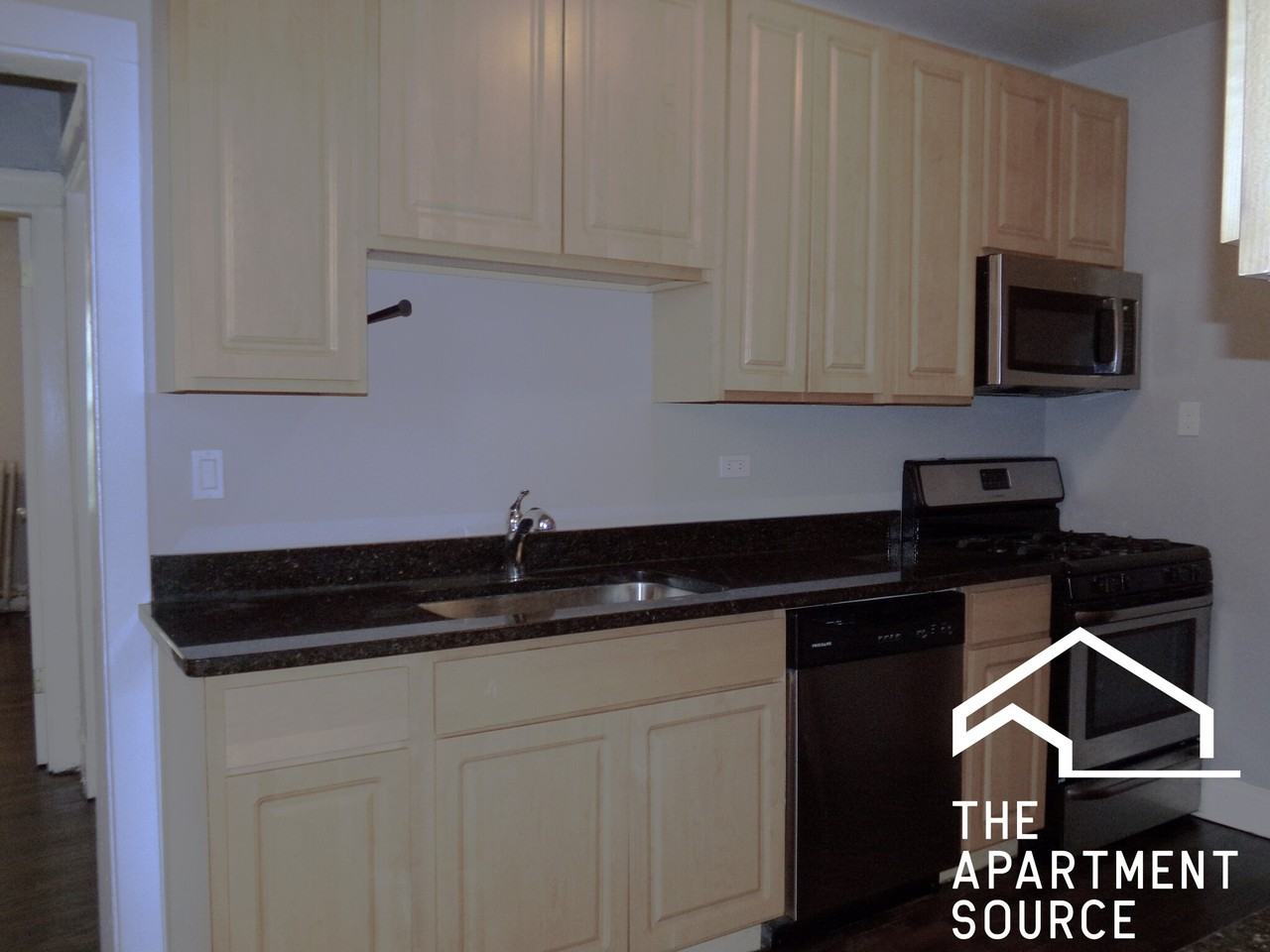 3600 W Sunnyside Ave #2 - Photo 2 of 11