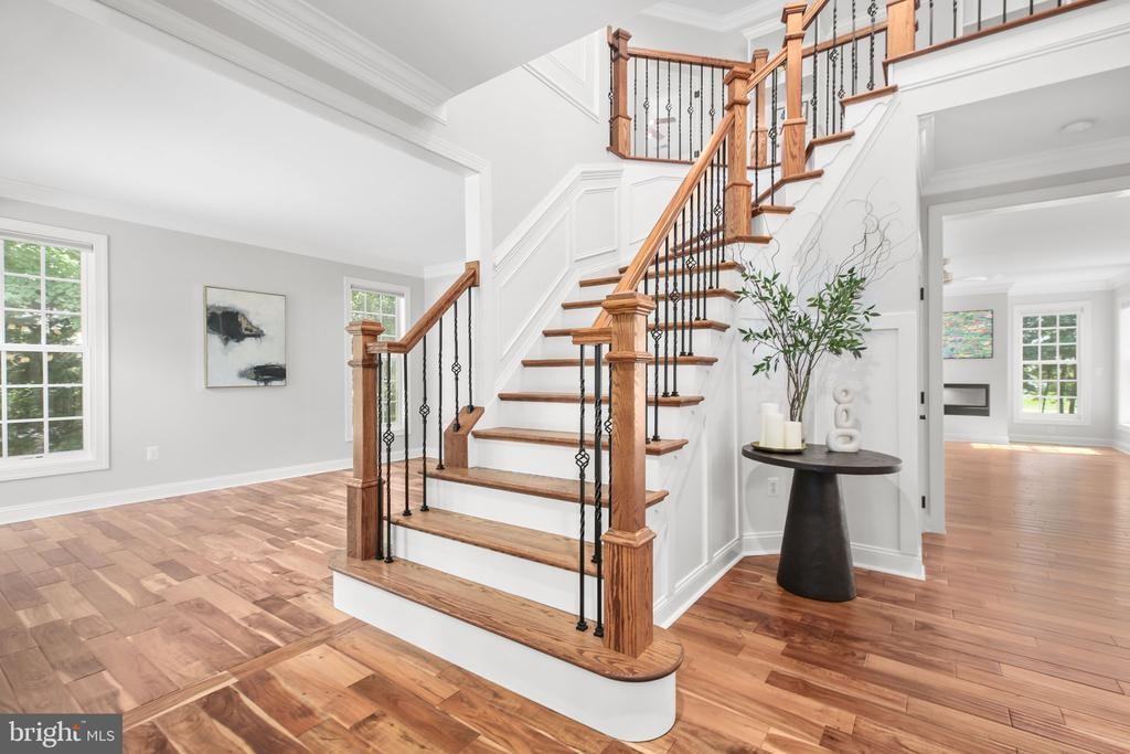 11304A Chivalry Chase Ln - Photo 2 of 50