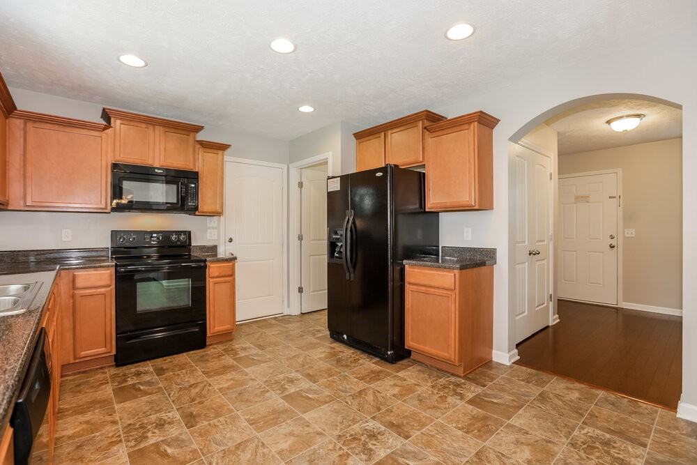 3315 Velvet Ct - Photo 7 of 15