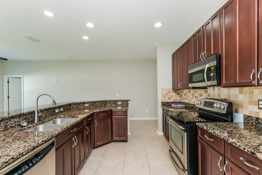 1807 Bonita Bluff Ct - Photo 6 of 16