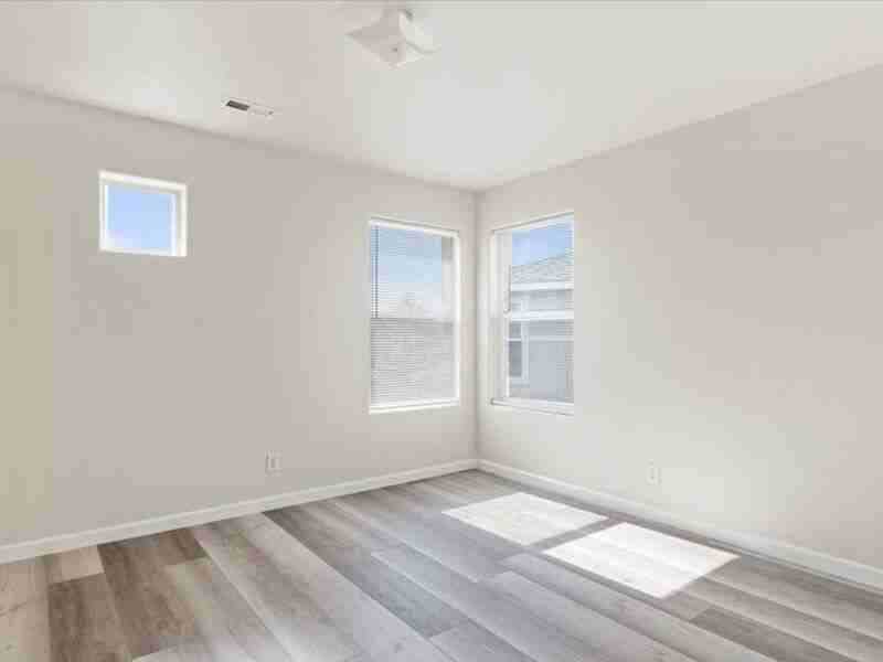 6405N Chapel Hill Blvd #N201 - Photo 5 of 18