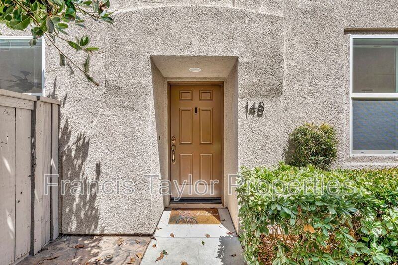 148 Elora Ln - Photo 2 of 20