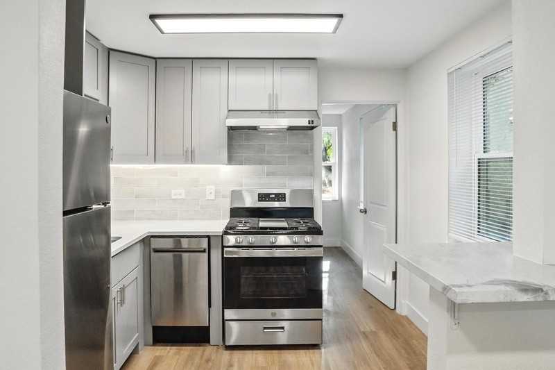 1364 N Lafayette St #1