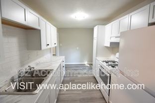 1514 N Spring St - Photo 1 of 1