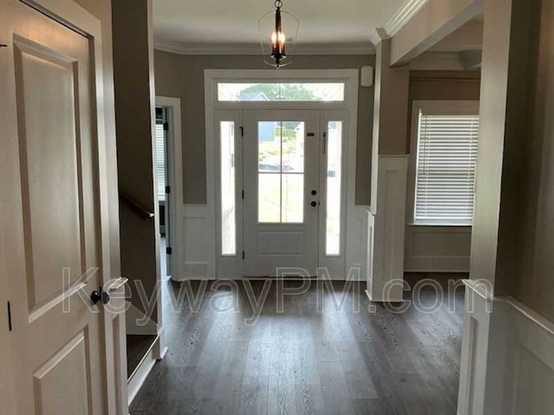 658 Broadsword Way - Photo 5 of 34