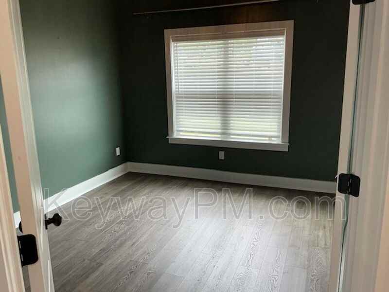 658 Broadsword Way - Photo 6 of 34