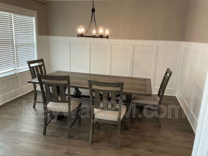 658 Broadsword Way - Photo 7 of 34